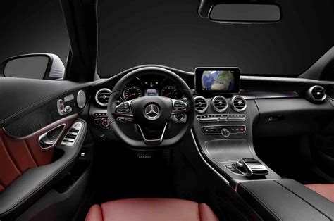 2014 Mercedes-Benz C-Class interior dashboard - ForceGT.com