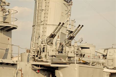 Machine Guns on World War II Destroyer Stock Image - Image of machine ...