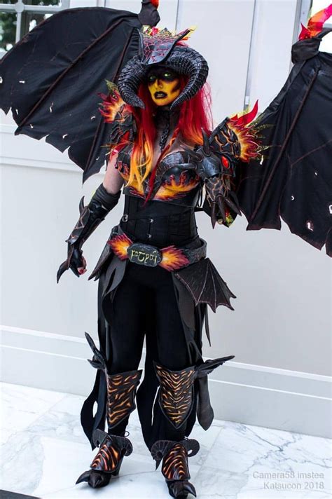 Balrog Cosplay by Justine The Gnome Queen | Best cosplay, Cosplay, Fashion