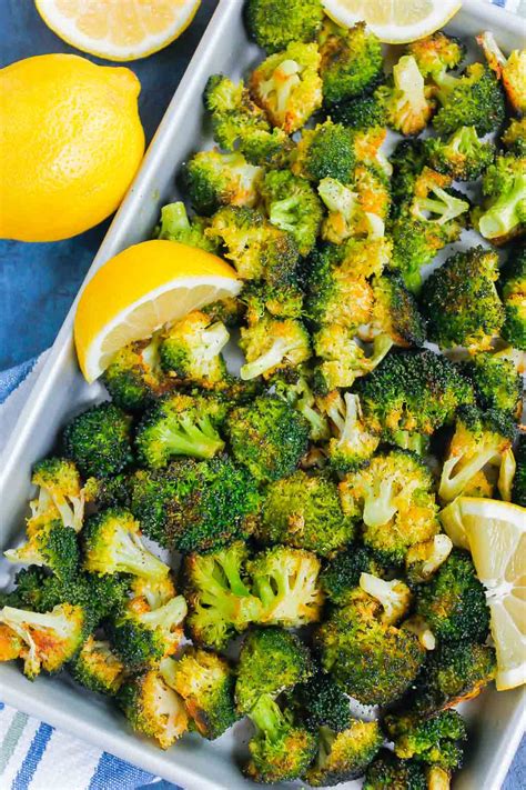 Roasted Garlic Lemon Broccoli - Pumpkin 'N Spice