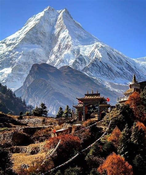 Manaslu, the world’s eighth highest mountains lie between Nepal and ...