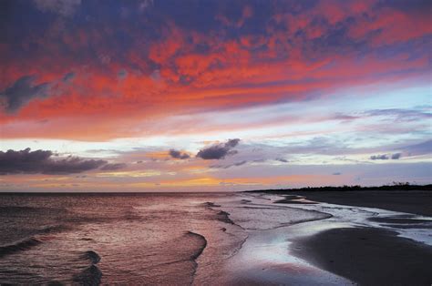 Best Spots to View a Sanibel Island Sunset