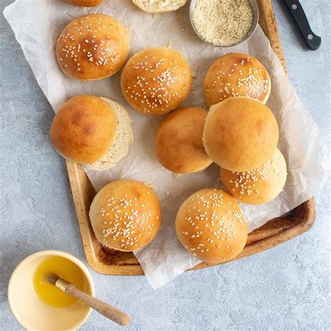 40-Minute Hamburger Buns Recipe: How to Make It