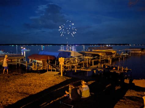 Castle Rock Lake Boating Community