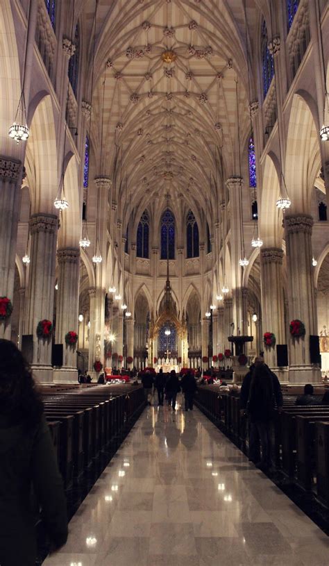 Photo Shoot: Christmas at St. Patrick's Cathedral!