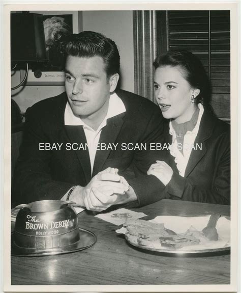 NATALIE WOOD ROBERT WAGNER VINTAGE CANDID PHOTO AT BROWN DERBY ...