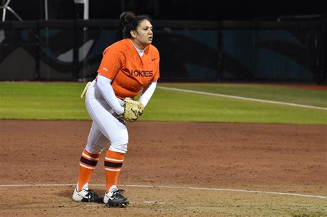 23 top college softball pitchers to watch in 2021 | NCAA.com