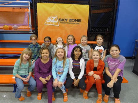 Choose Sky Zone Trampoline Park for Girls Birthday Parties - Akron Ohio ...