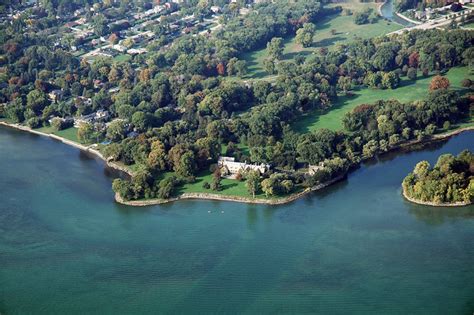 Ford mansion grosse pointe michigan