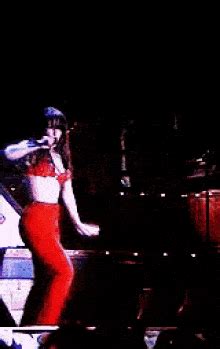 Selena Quintanilla Gif - IceGif