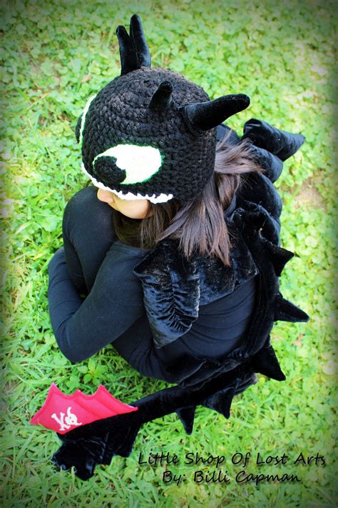 Night Fury/ Toothless costume by LittleShopOfLostArts.deviantart.com on ...