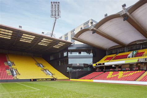 Watford Stadium : Watford FC - Cole JarmanCole Jarman : The stadium is ...