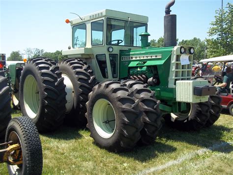 146hp Oliver 2255 | Tractors, Big tractors, Farmall tractors