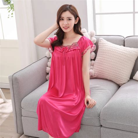 2018 summer Solid color sexy women ice silk nightgown lady short sleeve ...