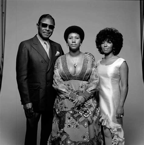 Aretha Franklin with her father and mother | Music | Aretha franklin ...