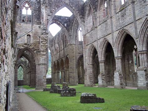 Tintern Abbey | Interesting buildings, Architecture, Architecture fashion