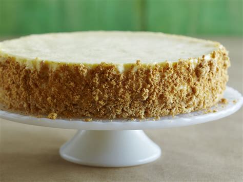 Best Cheesecake Recipe With Sour Cream | Deporecipe.co