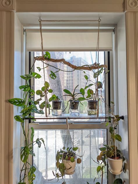 DIY: how to make a window shelf for plants