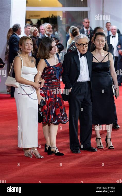 Lido di Venezia, Italy, september 4, 2023 - Woody Allen, Soon-Yi Previn ...