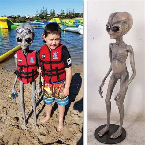 Alien - Zetan Sculpture & Statue