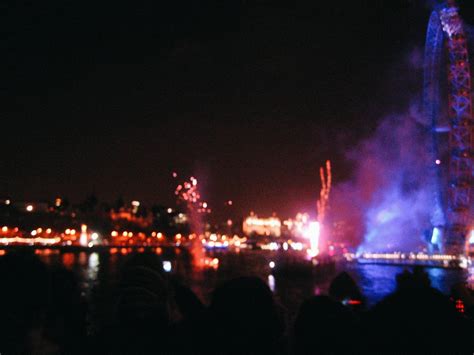 Where to watch the 2016 New Year’s Eve fireworks in London if you don’t ...