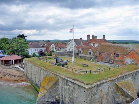 Yarmouth Castle - Wikipedia