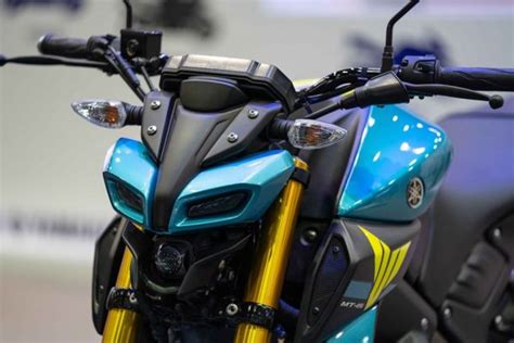 2020 Yamaha MT15 Teal Blue Limited Edition: LIVE IMAGES