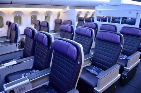 Images from United Airlines' new 787-10 Dreamliner