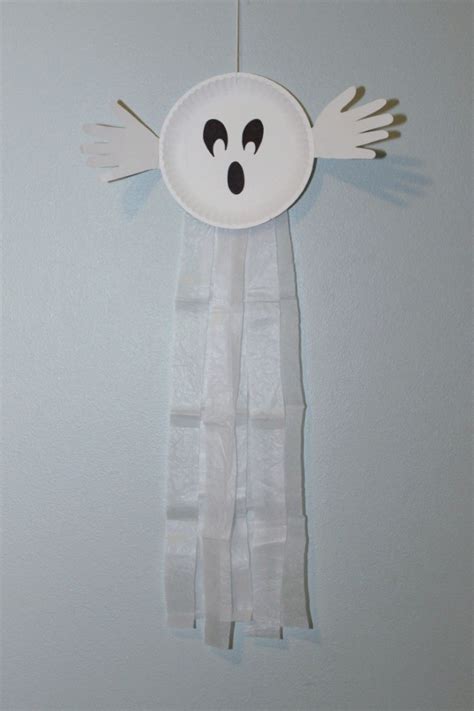 Easy Paper Plate Ghosts | My Frugal Halloween