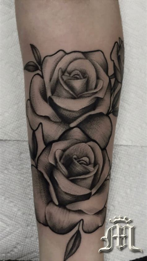 Discover 71+ shading rose tattoo super hot - in.cdgdbentre