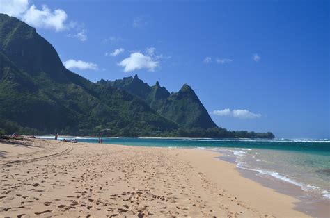 Bali Hai mountain from the movie "South Pacific" | Makua "Tu… | Flickr