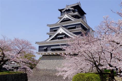 Kumamoto castle - The artistic beauty and its rich history - VOYAPON