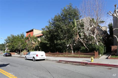 Encino Park West - Encino, CA | Apartment Finder