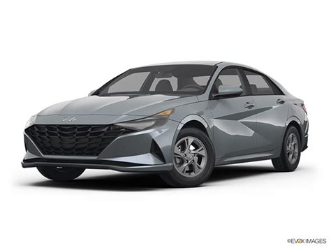 Hyundai Elantra: Price, Review, Photos and Specs (Canada) | Driving.ca