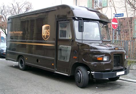 UPS_Truck_front - ACE Security Laminates