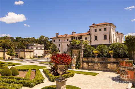 Vizcaya Gardens Photograph by Grant Gannon - Fine Art America