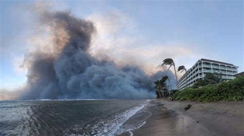 At least 6 killed as Maui wildfires spread, evacuations across Hawaii ...