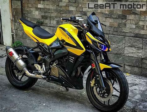 Bajaj Pulsar NS 200 Modified To Look Like KawasakiZ1000