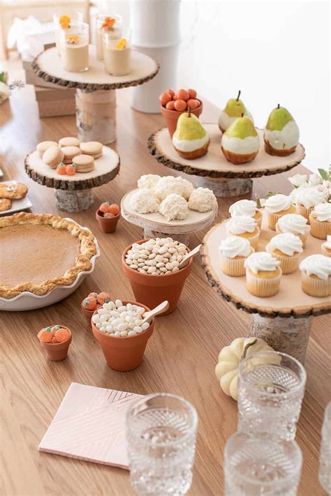 Thanksgiving Dessert Ideas and Table - Sugar and Charm