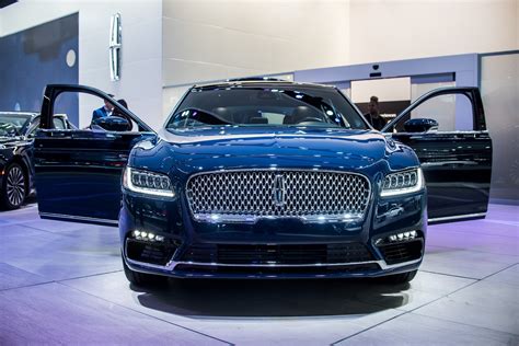 Don't Discount the 2017 Lincoln MKZ as a Viable Luxury Car