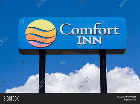 Comfort Inn Sign Logo Image & Photo (Free Trial) | Bigstock