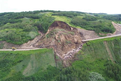 Myanmar mine landslide toll tops 100 - Jammu Kashmir Latest News ...