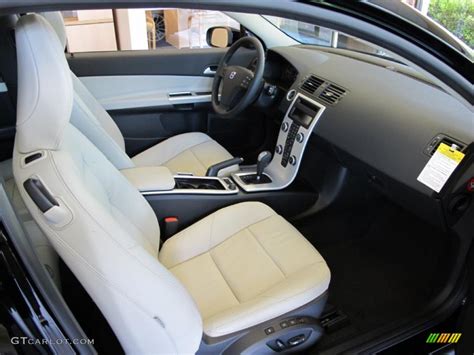 Off Black/Blonde T-Tec Interior 2011 Volvo C30 T5 Photo #49288808 ...