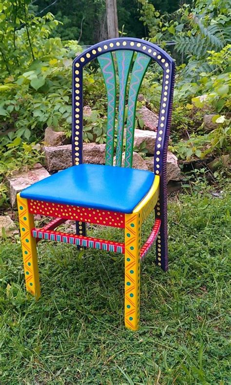 40 Vibrant DIY Painted Chair Design Ideas