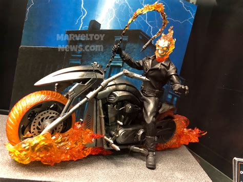 Toy Fair 2019: Mezco ONE:12 Collective Ghost Rider & Motorcycle ...