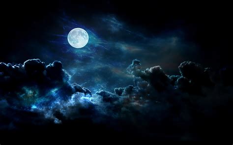 Moon And Clouds At Night Images & Pictures - Becuo