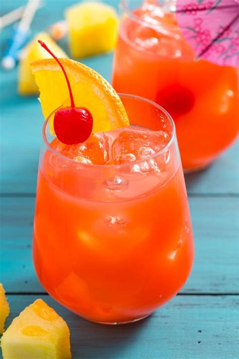 Hurricane Drink Recipe - What is in a Hurricane