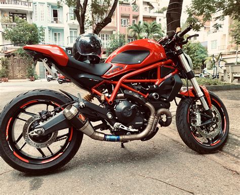 New exhaust on Ducati Monster 797 : r/Ducati