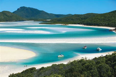 Whitehaven Beach and Hill Inlet Chill and Grill - Whitsunday Holidays