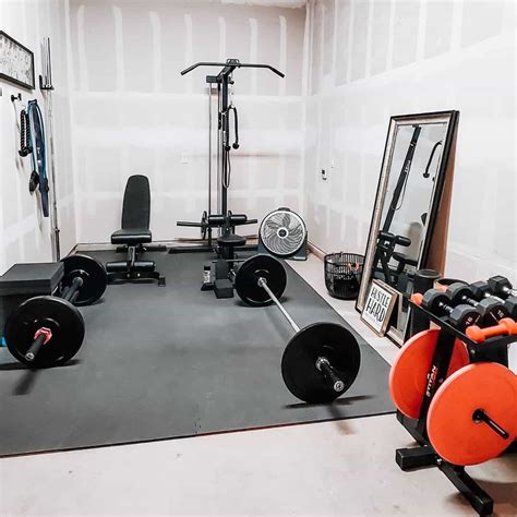 12 Best Home Gym Essentials On a Budget for an Ultimate Workout